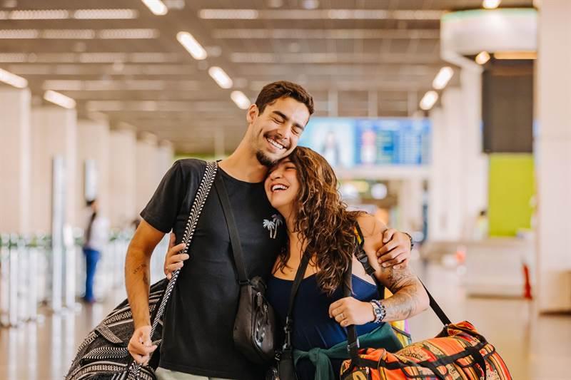 Uso de máscaras em aeroportos e aeronaves não é mais obrigatório, segundo decisão da Anvisa